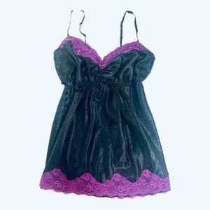 Elegant Black and Purple Lace Chemise